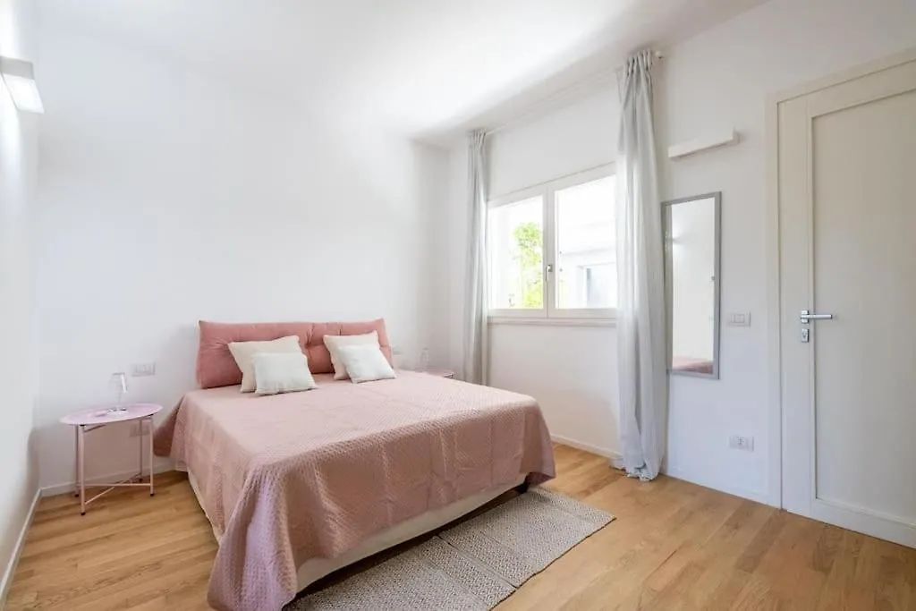 Dimora Anna - Exclusive Sea Loft Apartment Bari