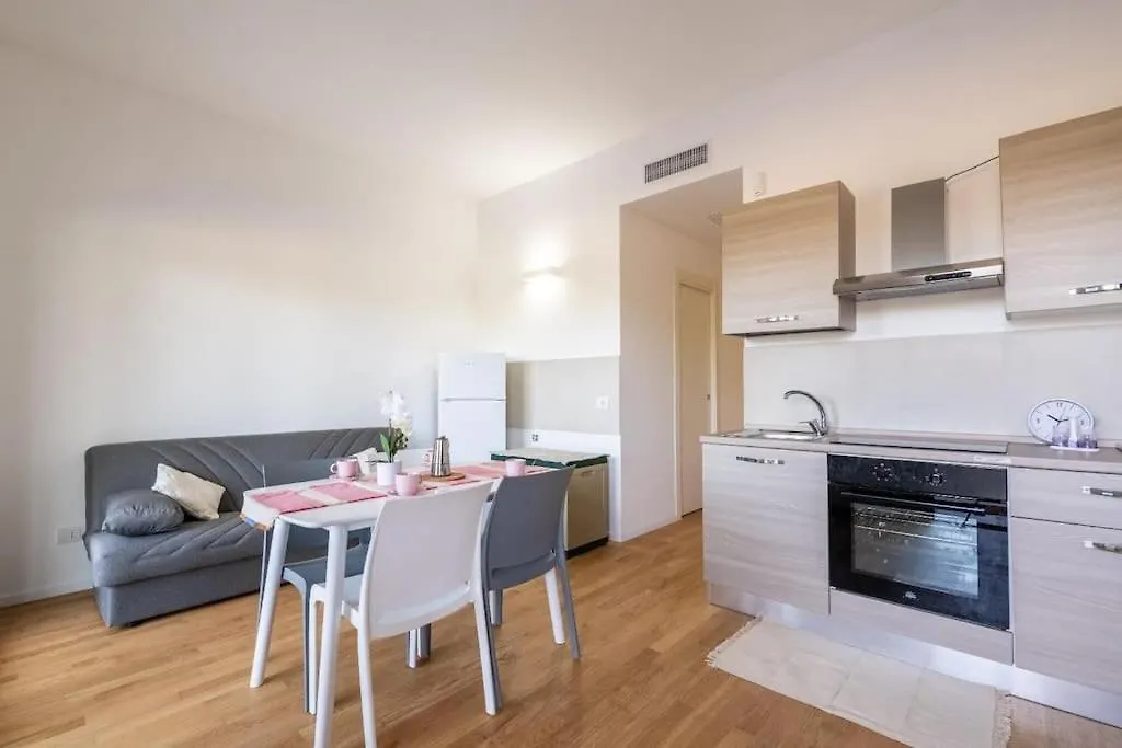 Dimora Anna - Exclusive Sea Loft Apartment Bari