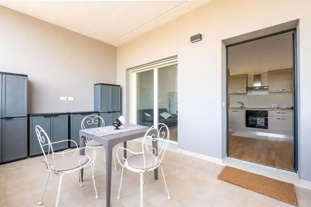 Dimora Anna - Exclusive Sea Loft Apartment Bari